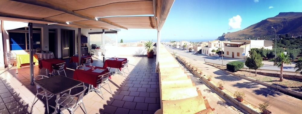 Bed And Breakfast Turi Castelluzzo Buitenkant foto